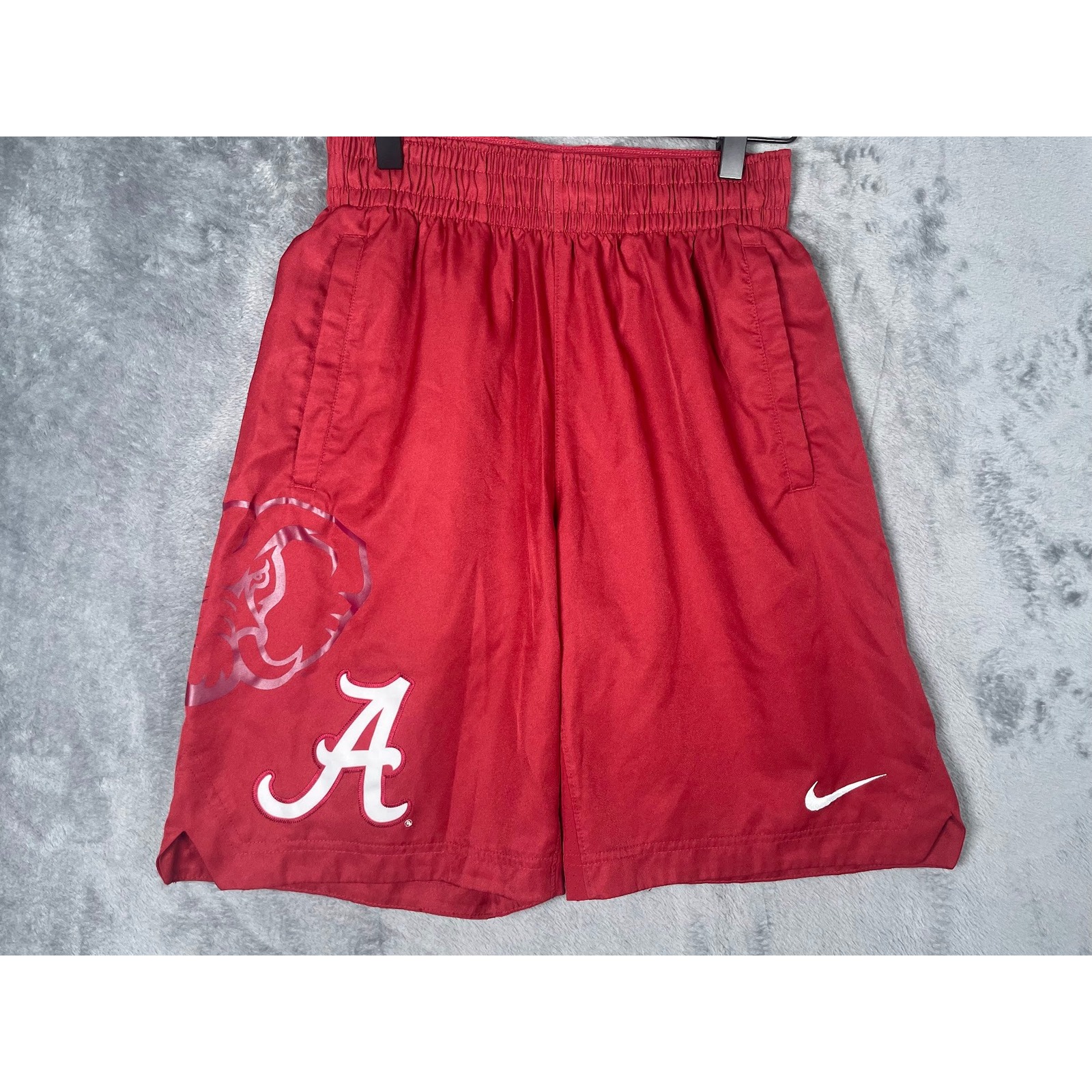Nike Alabama Crimson Tide DriFit Shorts Mens Small Red Athletic Ncaa Basketball